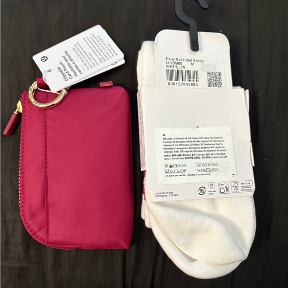 NWT Lululemon Daily Essential Sock and Clippable Pouch Bundle - Picture 2 of 4